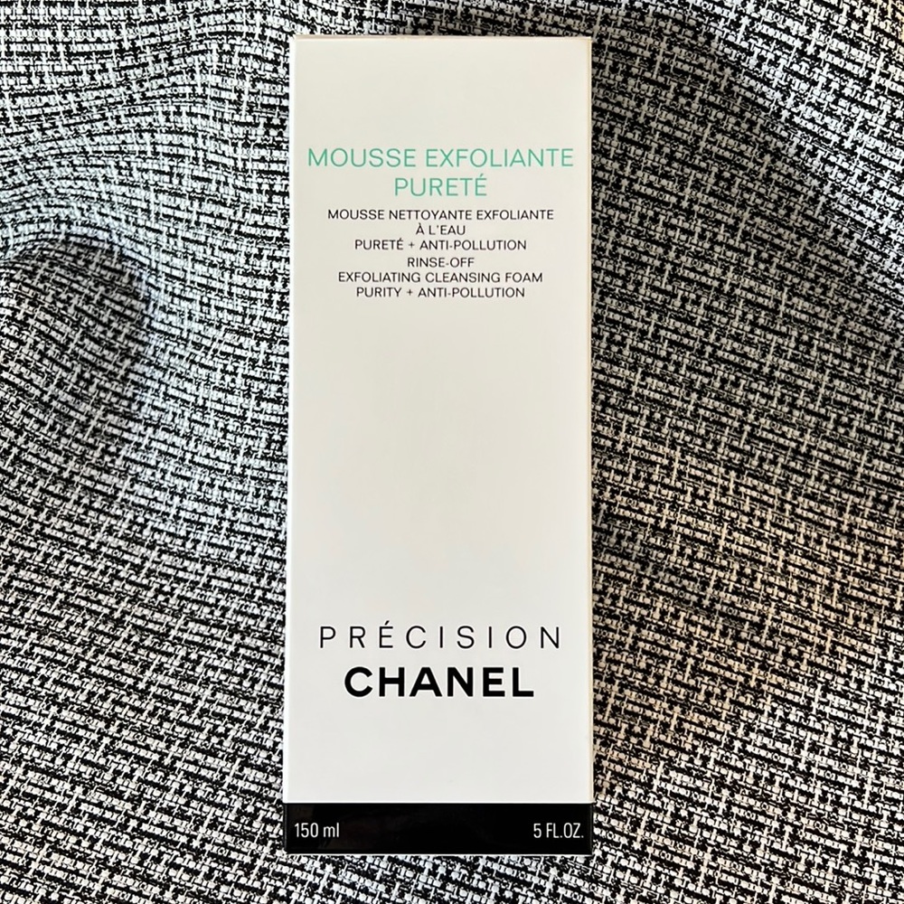 CHANEL Mousse Exfoliante Pureté - Exfoliating rinse-off cleansing foam